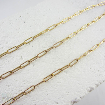 Yellow Gold Paper Clip Chain, 9 Carat Yellow Gold Long Oval Shaped Link 1970s Necklace. 46.5 cm / 18.3 inches.