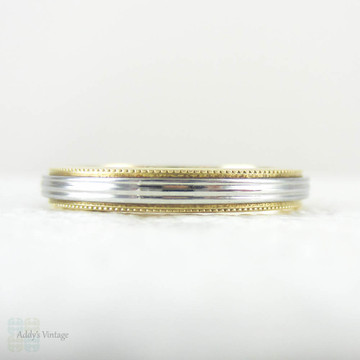 Vintage Two-Tone Gold Wedding Ring by Lohengrin. 18 Carat Yellow & 14 Karat White Gold in Ridged & Beaded Design. Size J / 5.