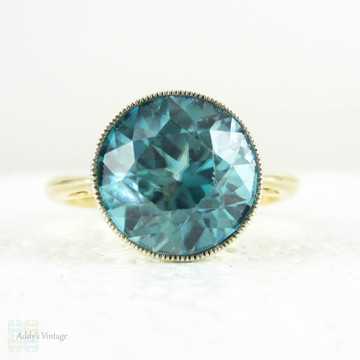 Blue Zircon Solitaire Ring, Vintage Large Single Stone with 5.9 Carat Old Cut Blue Zircon in 18 Carat White & Yellow Gold, Mid 20th Century.