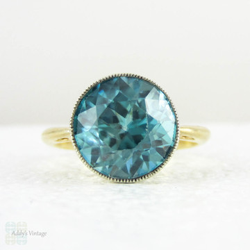 Blue Zircon Solitaire Ring, Vintage Large Single Stone with 5.9 Carat Old Cut Blue Zircon in 18 Carat White & Yellow Gold, Mid 20th Century.