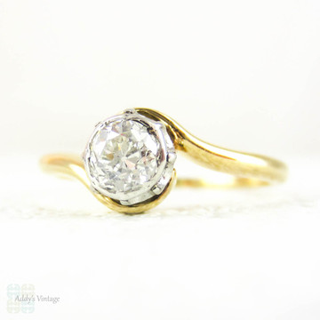 Vintage Diamond Solitaire Engagement Ring, Old Mine Cut Diamond, 18 Carat Gold Crossover Bypass Setting, Circa 1930s.