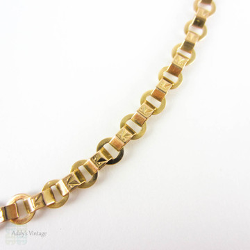 Antique Gold Chain Necklace, 9 Carat Gold Fancy Flat Engraved Link Necklace Book Chain. Late 19th Century, 43.2 cm / 17 inches, 9.4 grams.