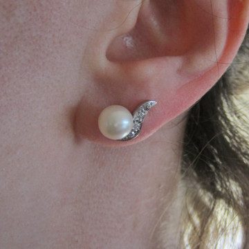 SALE Vintage Pearl & Diamond Earrings in Platinum. Winged Design Diamond Stud Earrings with Cultured Pearls in Platinum Screw Back Settings.