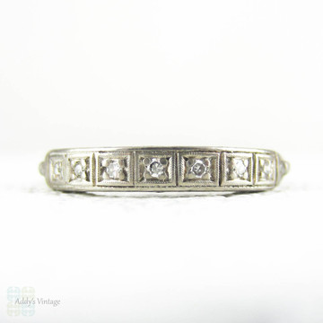 Art Deco Diamond Wedding Ring, Engraved 18ct White Gold Square Set 7 Stone Wedding Band with Flower Engraving and Miligrain Beading, Circa 1930s.