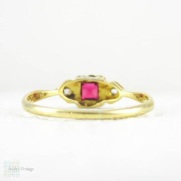 Art Deco Ruby & Diamond Three Stone Ring, Snythetic Square Ruby with Rose Cut Diamonds Trilogy Engagement Ring. Circa 1920s, 18 Carat Gold.