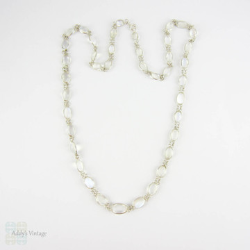 Vintage Graduated Moonstone Necklace. Princess Length Moonstone Chain Necklace in Sterling Silver, 50.8 cm / 20 inches long.