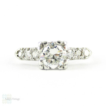 Vintage Diamond Engagement Ring, 0.66 ct Round Brilliant Diamond in Triple Claw PLAT Setting. 0.78 ctw, Circa 1940s.
