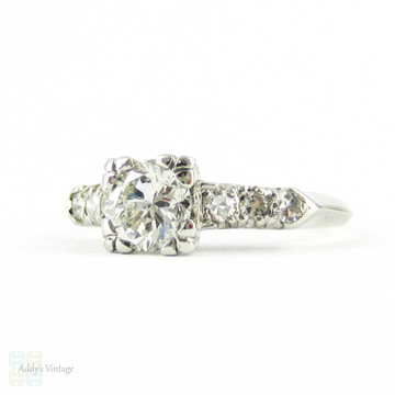 Vintage Diamond Engagement Ring, 0.66 ct Round Brilliant Diamond in Triple Claw PLAT Setting. 0.78 ctw, Circa 1940s.