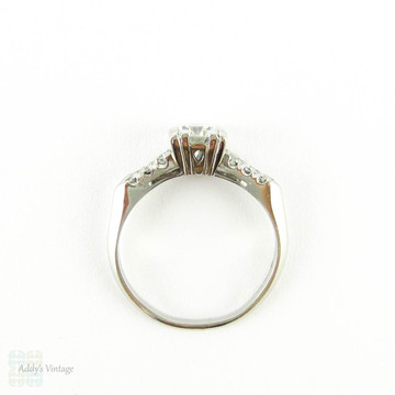 Vintage Diamond Engagement Ring, 0.66 ct Round Brilliant Diamond in Triple Claw PLAT Setting. 0.78 ctw, Circa 1940s.