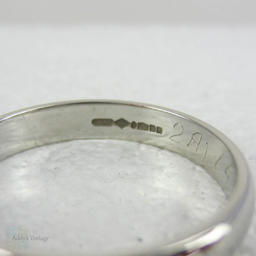 Classic Platinum Men's Wedding Ring, 4 mm Wide D Shape Men's Wedding Band. Size S 1/2, 9 1/2.