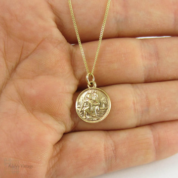 Vintage Saint Christopher Charm, 9 Carat Gold Charm. 1950s St. Christopher Charm on 9 Karat Gold Chain.