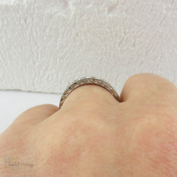 Art Deco Diamond Full Eternity Ring in White Gold. Ornate Engraved Wedding Ring. Beautiful Pattern & Miligrain Beading, Circa 1930s - 1940s.