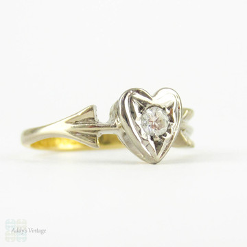 Vintage Heart & Arrow Diamond Ring, Love Heart with Arrow Shape Diamond Single Stone Ring. Circa 1960s, 18ct Gold.