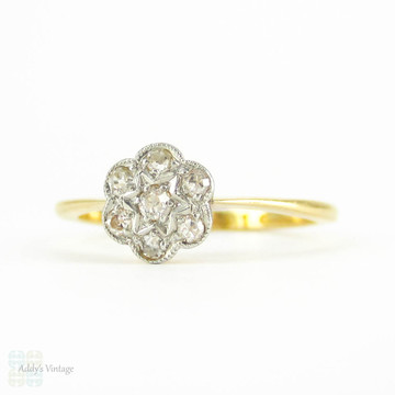 Antique Diamond Daisy Cluster Ring, Pretty Edwardian Engagement Ring. Milgrain Detail & Star Design. 18c & Pt, Circa 1900.