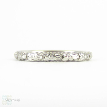 RESERVED. 1930s Engraved Wedding Ring, Orange Blossom Flower Pattern Wedding Band with Milgrain by Traub. Size L / 6.