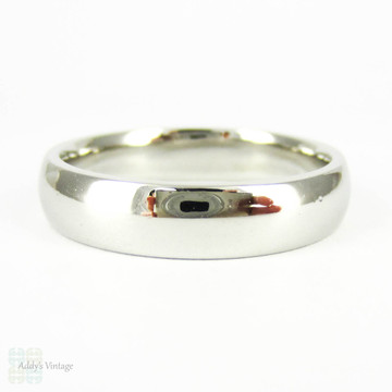 Men's Platinum Wedding Ring. Simple & Heavy 5 mm Light Court Comfort Fit Wedding Band. Size U.5 / 10.25, 12.3 grams.