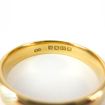 Art Deco 22 Carat Gold Men's Wedding Ring. Simple Court Comfort Fit Circa 1930s Wedding Band. Size W / 11.