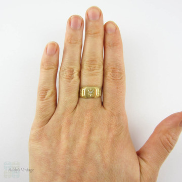 Art Deco Diamond Signet Ring, Engraved Men's Signet Ring with Single Diamond. 18ct Gold, Circa 1930s.