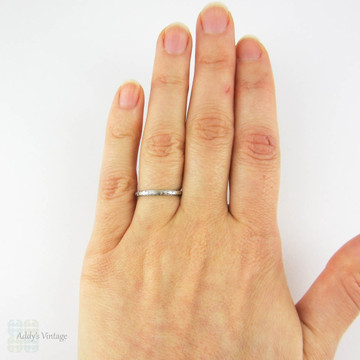 Art Deco Engraved Wedding Ring, Narrow Floral Pattern Ladies Wedding Band by Belais. 18k, Size L.5 / 6.