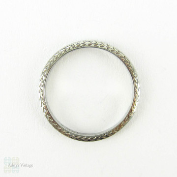 Art Deco Engraved Wedding Ring, 18K White Gold Wheat Pattern Design Band with Engraved Sides, Circa 1920s. Size L / 6.