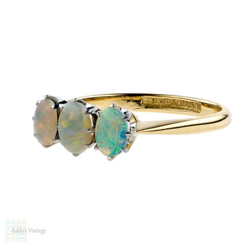 Opal Three Stone Ring, Antique 18k Graduated Design Shape. 18ct & Platinum.