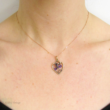 Antique Amethyst Flower Love Heart Pendant, 9 Carat Gold Flower in Knotted Heart Frame. Edwardian Era Pendant on 9k Gold Chain.