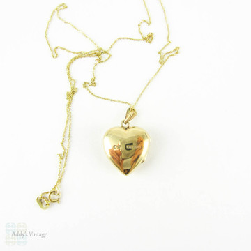 Vintage 9ct Gold Heart Locket, Turquoise & Split Pearl Puffy Love Heart Shape Photo Locket. Circa 1970s.