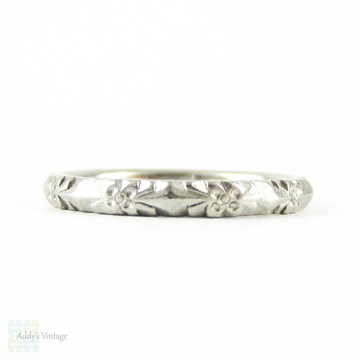 Art Deco Engraved Wedding Ring, Flower Blossom & Leaf Design in Platinum. Court Comfort Fit Narrow Band. Size M / 6.25.