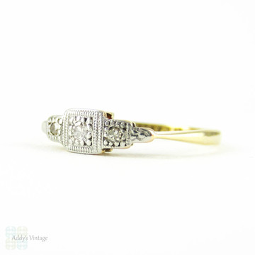 Art Deco Dainty Diamond Ring, Three Stone Ring in Engraved 18ct & Plat Setting. Circa 1930s.