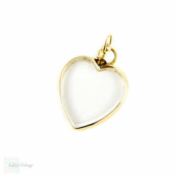 Edwardian 9ct Heart Locket, Double Sided Glass Photograph Locket in Love Heart Shape. England 1900s.