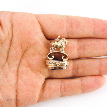 Antique Victorian Lion Fob with Faceted Amethyst, 9ct Gold.