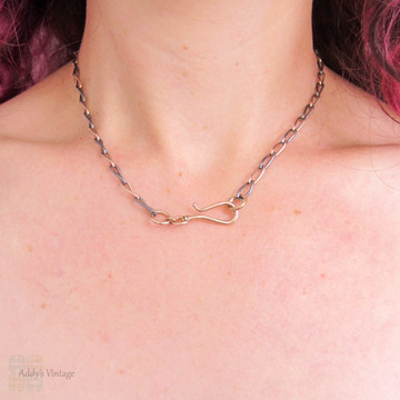 Antique Niello & Rose Gold Gilt Chain with Hook Closure. Circa 1900, 42 cm / 16.5 inches.