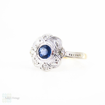 Vintage Sapphire & Diamond Daisy Engagement Ring, Blue Sapphire in Floral Shape with Milgrain Beading. Circa 1920s, 18ct & Platinum.