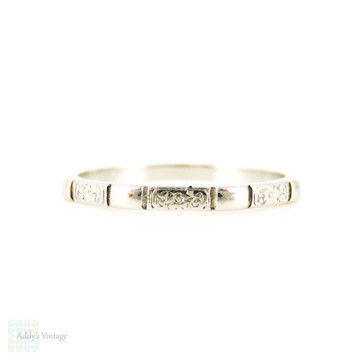 Vintage Engraved Wedding Ring, Platinum Faceted Band with Floral Engraving. Circa 1940s, Size J.5 / 5.25.