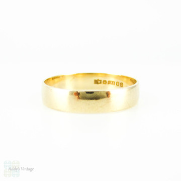 9ct Gold Wedding Ring, Vintage Ladies Medium Width Simple & Classic Wedding Band. Circa 1990s, Size M / 6.25.