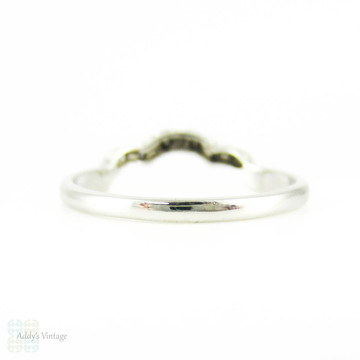 Art Deco Curved Wedding Ring, Platinum & Diamond Shaped Wedding Band. Circa 1930s.