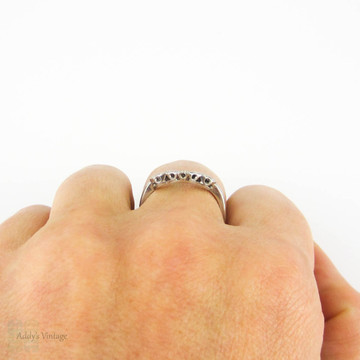 Art Deco Curved Wedding Ring, Platinum & Diamond Shaped Wedding Band. Circa 1930s.