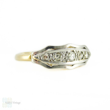Edwardian Five Stone Ring, Graduated Half Hoop Ring in Engraved Setting. Circa 1900, 18ct.