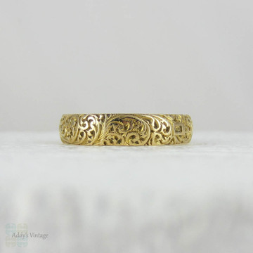 Antique Engraved 18 Carat Yellow Gold Wedding Band, Fully Engraved Floral Scroll Design Wedding Ring, Dated 1898.