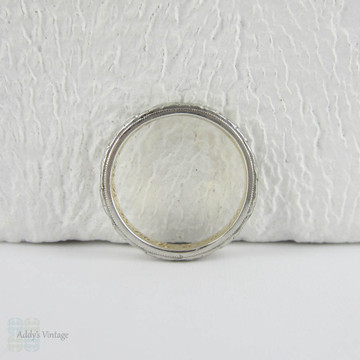 Art Deco Platinum & Yellow Gold Engraved Wedding Ring. Two Tone Orange Blossom Flower Wedding Band, Circa 1910s.