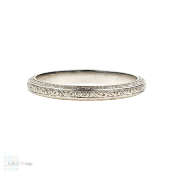 Antique Engraved Platinum Wedding Ring, Leaf Foliate Design Ladies Band. Size L.5 / 6.15.