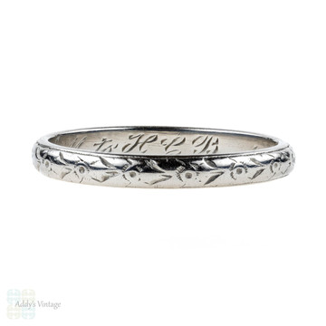 1920s Platinum Engraved Wedding Ring, Art Deco Floral Pattern Band. Size K.5 / 5.5.