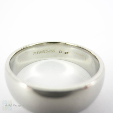 Men's Platinum Wedding Band by Furrer Jacot, Modern Estate 6 mm Wide Classic Low Dome D Shape Wedding Ring. Size R.5 / 8.75.