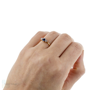 Art Deco Sapphire & Diamond Engagement Ring, Three Stone Ring. 18ct Gold & Platinum.