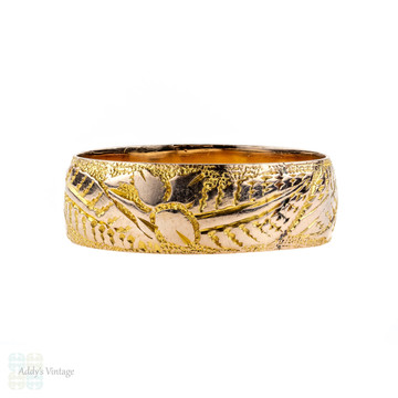 Antique Edwardian 9ct Engraved Ring, Wide 9k Leaf Pattern Wedding Band. Size M.5 / 6.5.