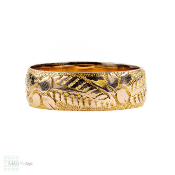 Antique Edwardian 9ct Engraved Ring, Wide 9k Leaf Pattern Wedding Band. Size M.5 / 6.5.