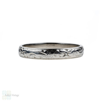 Engraved Platinum Wedding Ring, Floral Pattern Milgrain Edge Ladies Vintage Band. Size K.5 / 5.5.