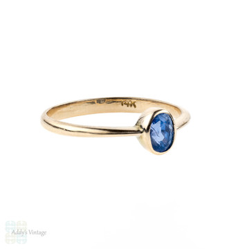 Vintage Sapphire Single Stone Ring, 14k Gold Bezel Set Oval Engagement Ring.