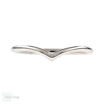 Handmade Wishbone 18ct Gold Wedding Ring, Recycled 18k Rose, Yellow or White Gold 1.5mm Chevron Band.