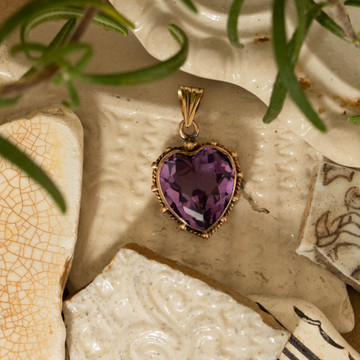 Antique 9ct Amethyst Love Heart Pendant, Bezel Set 9k Gold Charm. Circa 1900.